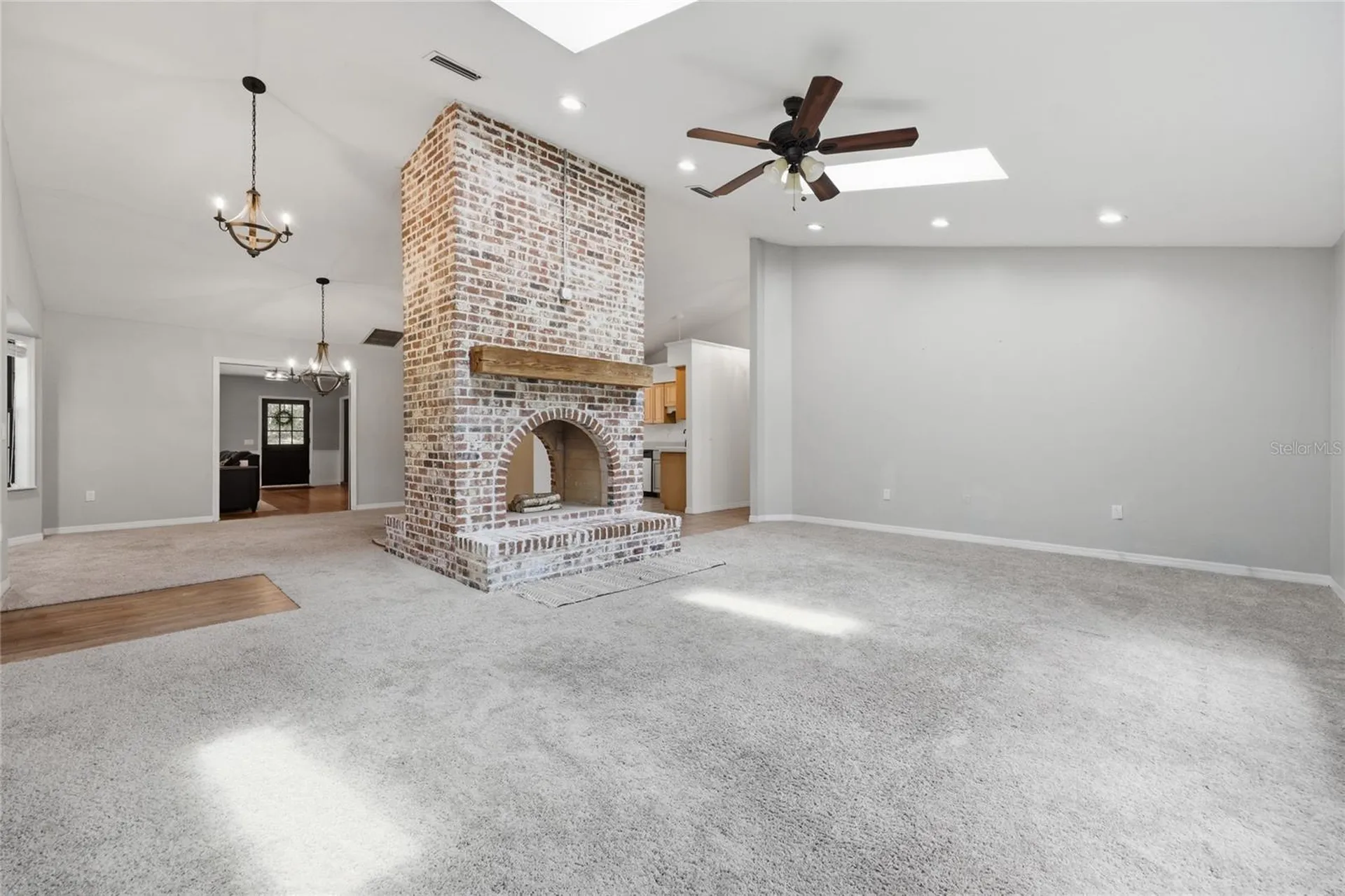 22929 E County Road 1474 Hawthorne FL 32640
