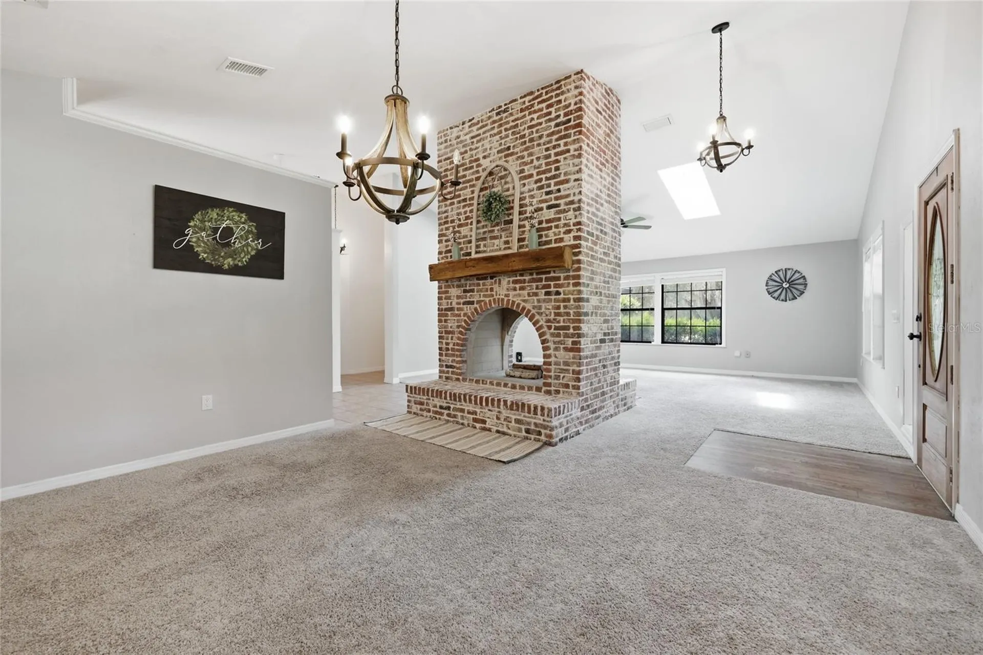 22929 E County Road 1474 Hawthorne FL 32640