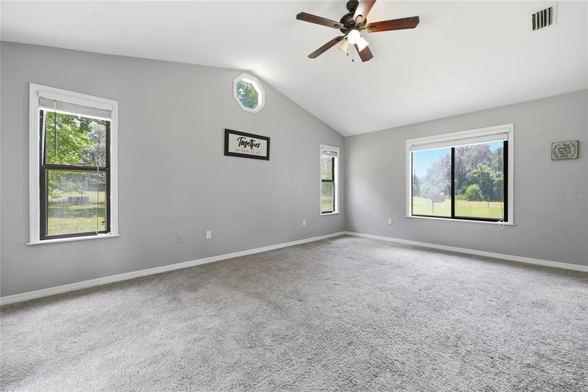 22929 E County Road 1474 Hawthorne FL 32640