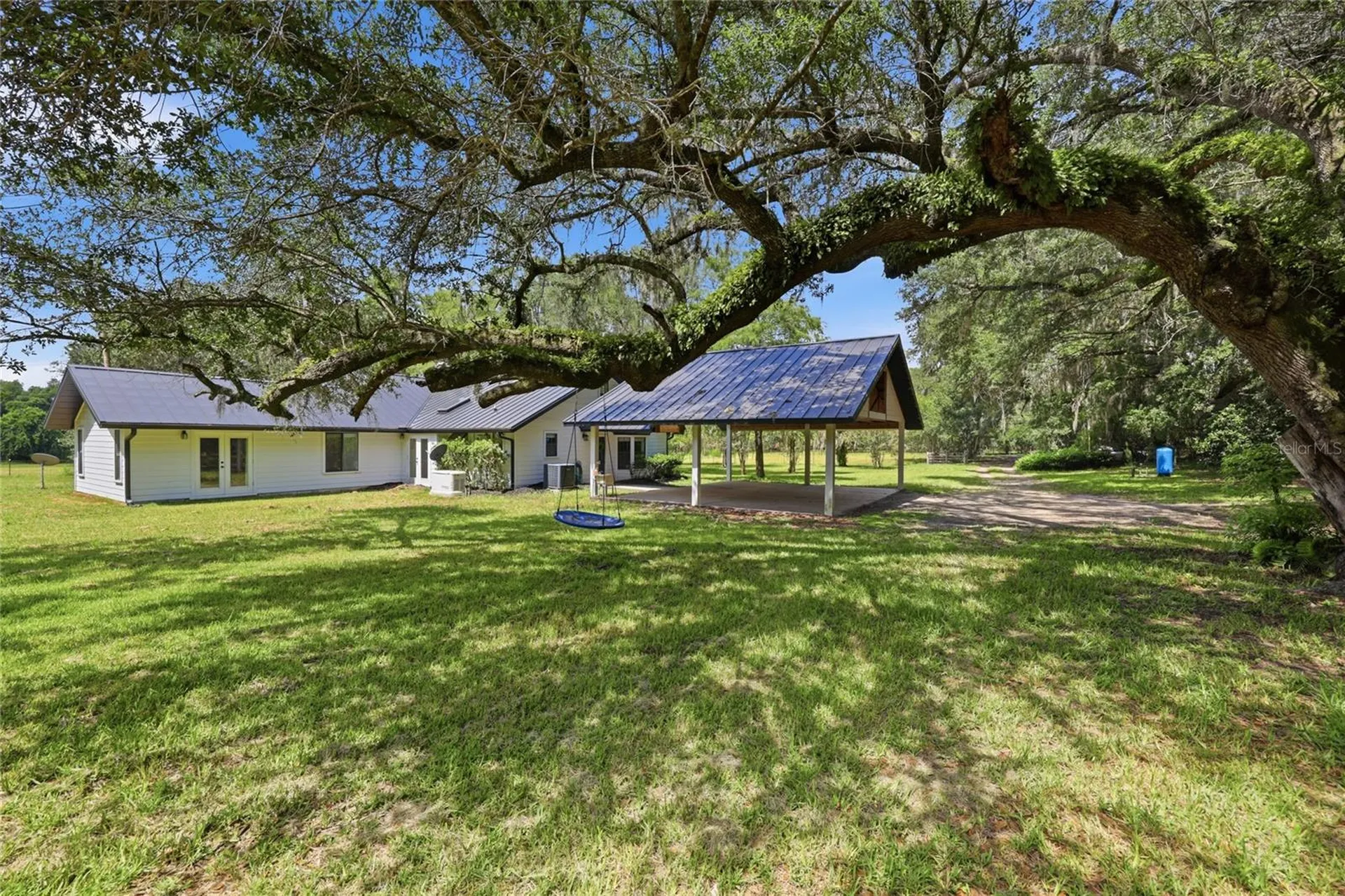 22929 E County Road 1474 Hawthorne FL 32640