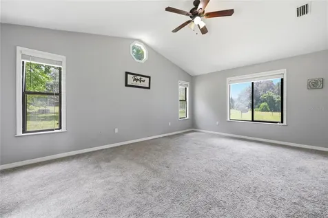 22929 E County Road 1474 Hawthorne FL 32640