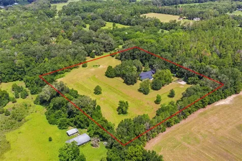 22929 E County Road 1474 Hawthorne FL 32640