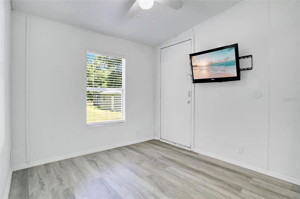 1808 N 6th Street Orlando FL 32820