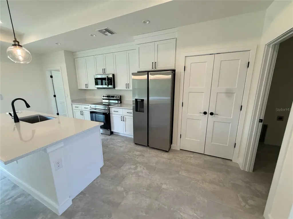2646 Sadnet Lane North Port FL 34286