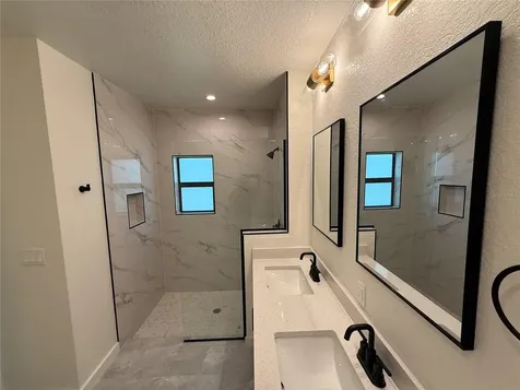 2646 Sadnet Lane North Port FL 34286