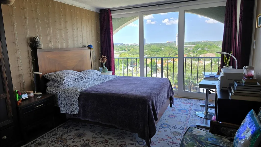 3211 W Swann Avenue Tampa FL 33609