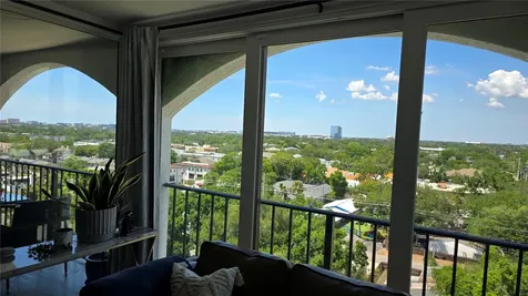 3211 W Swann Avenue Tampa FL 33609