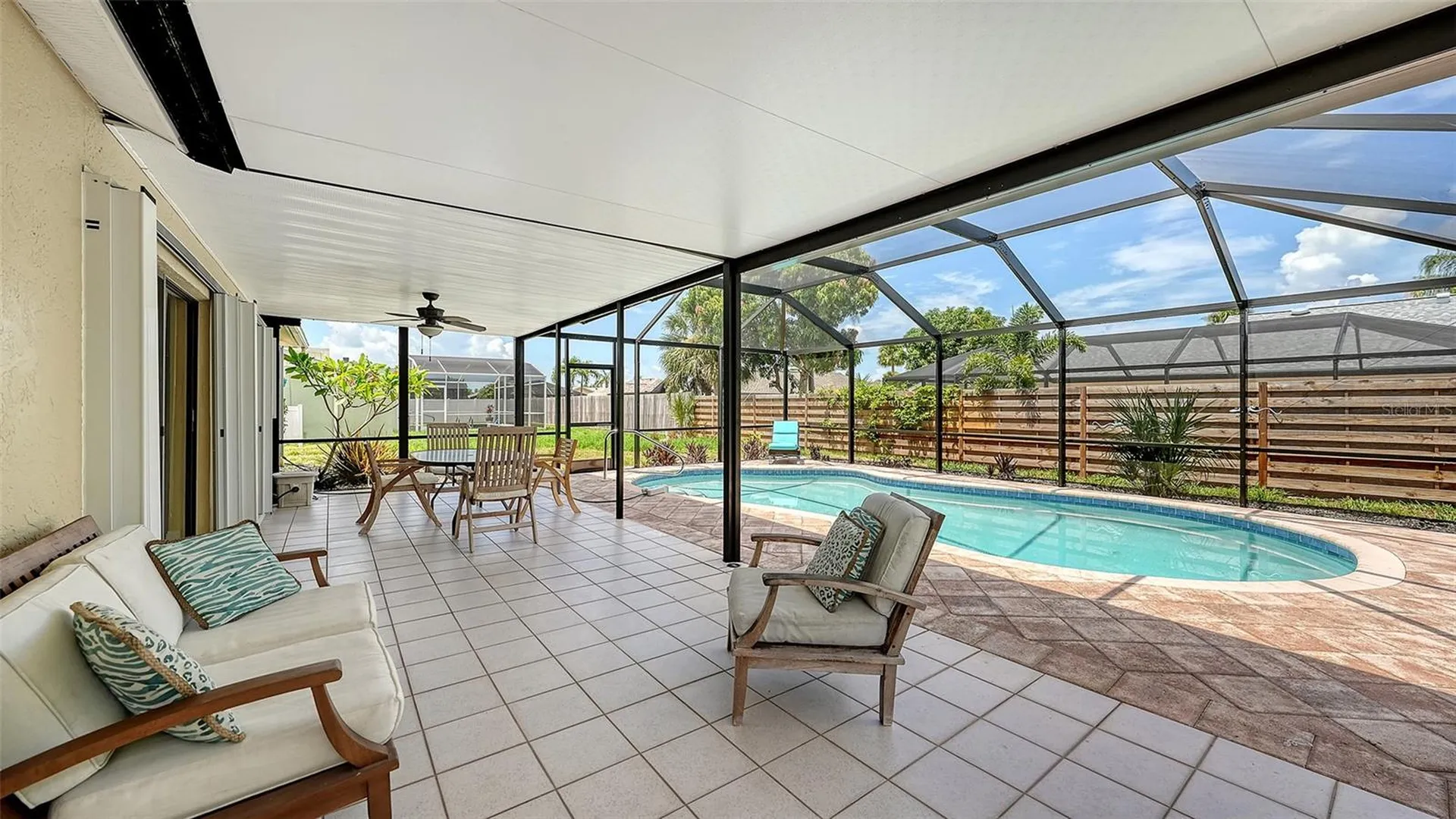 6618 Easton Drive Sarasota FL 34238