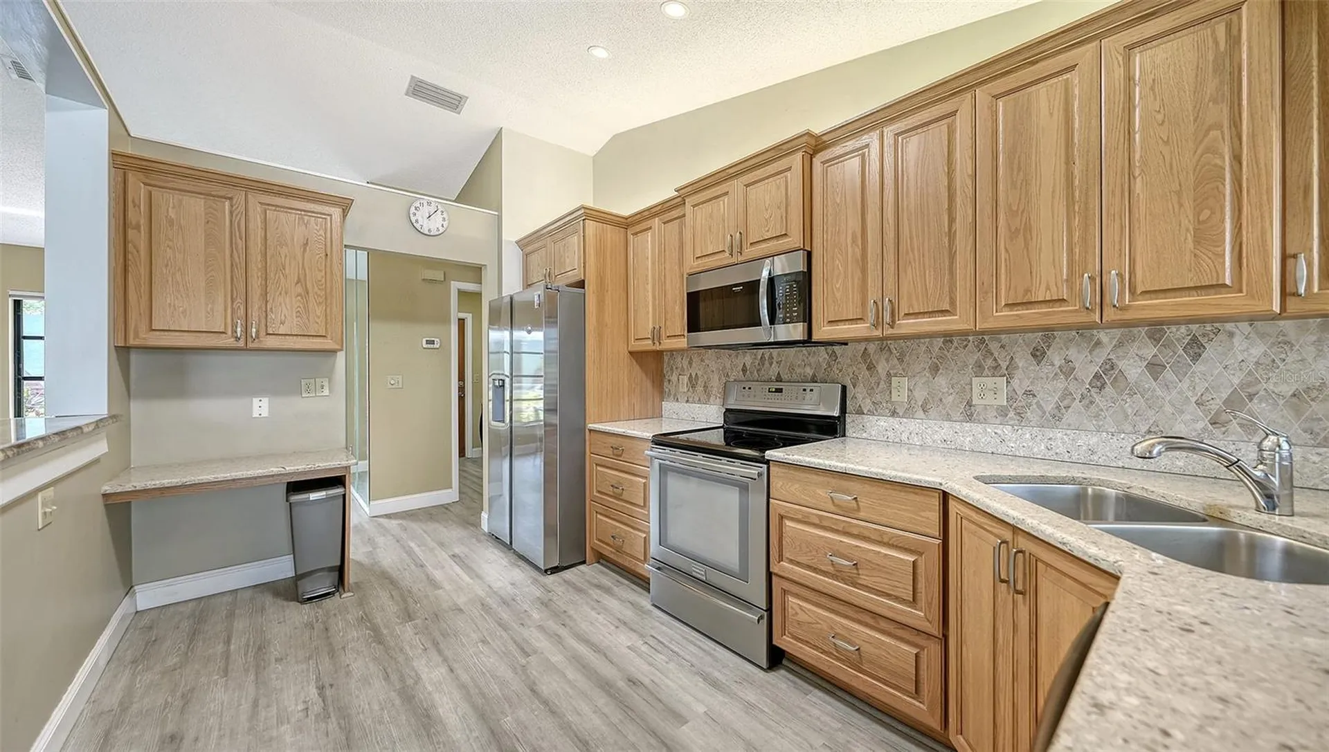 6618 Easton Drive Sarasota FL 34238