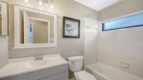6618 Easton Drive Sarasota FL 34238
