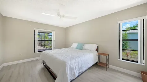 6618 Easton Drive Sarasota FL 34238