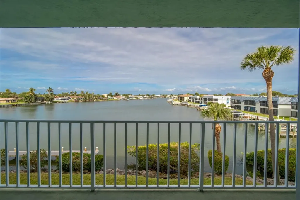 1750 Commodore Boulevard Cocoa Beach FL 32931