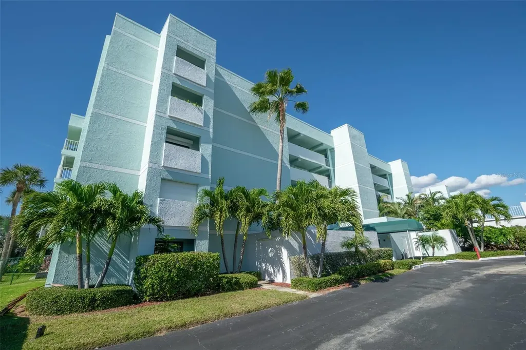 1750 Commodore Boulevard Cocoa Beach FL 32931