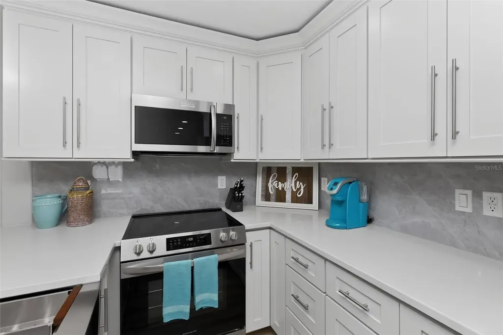 5124 Chilkoot Street Tampa FL 33617