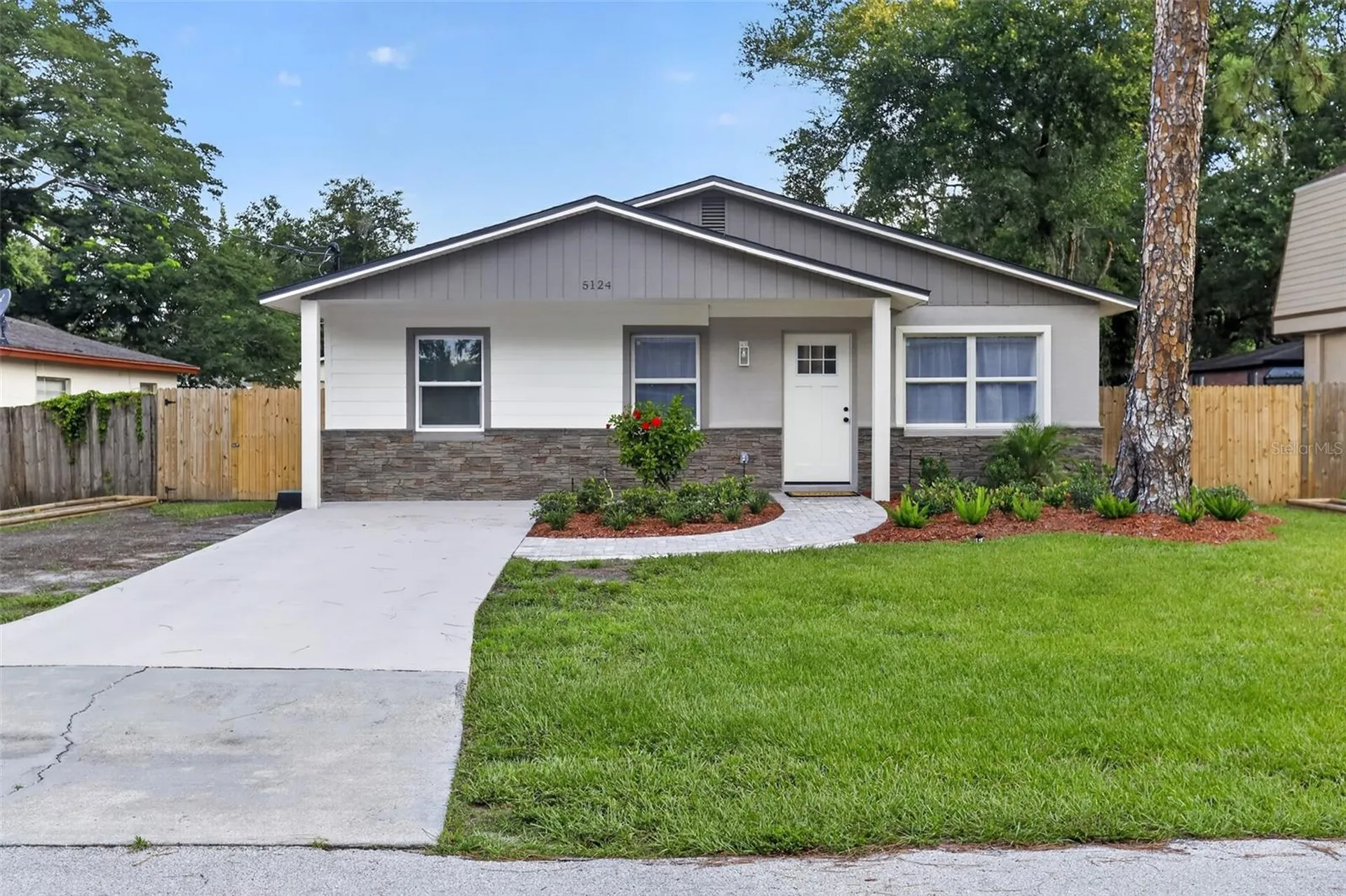 5124 Chilkoot Street Tampa FL 33617