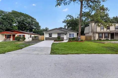 5124 Chilkoot Street Tampa FL 33617