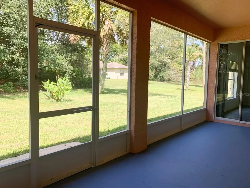 9 Royal Palm Lane Palm Coast FL 32164