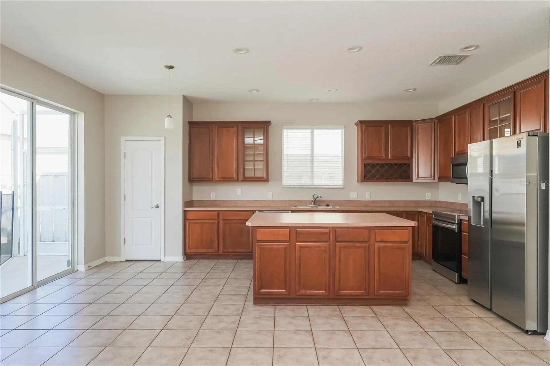 12125 Fox Bloom Avenue Gibsonton FL 33534