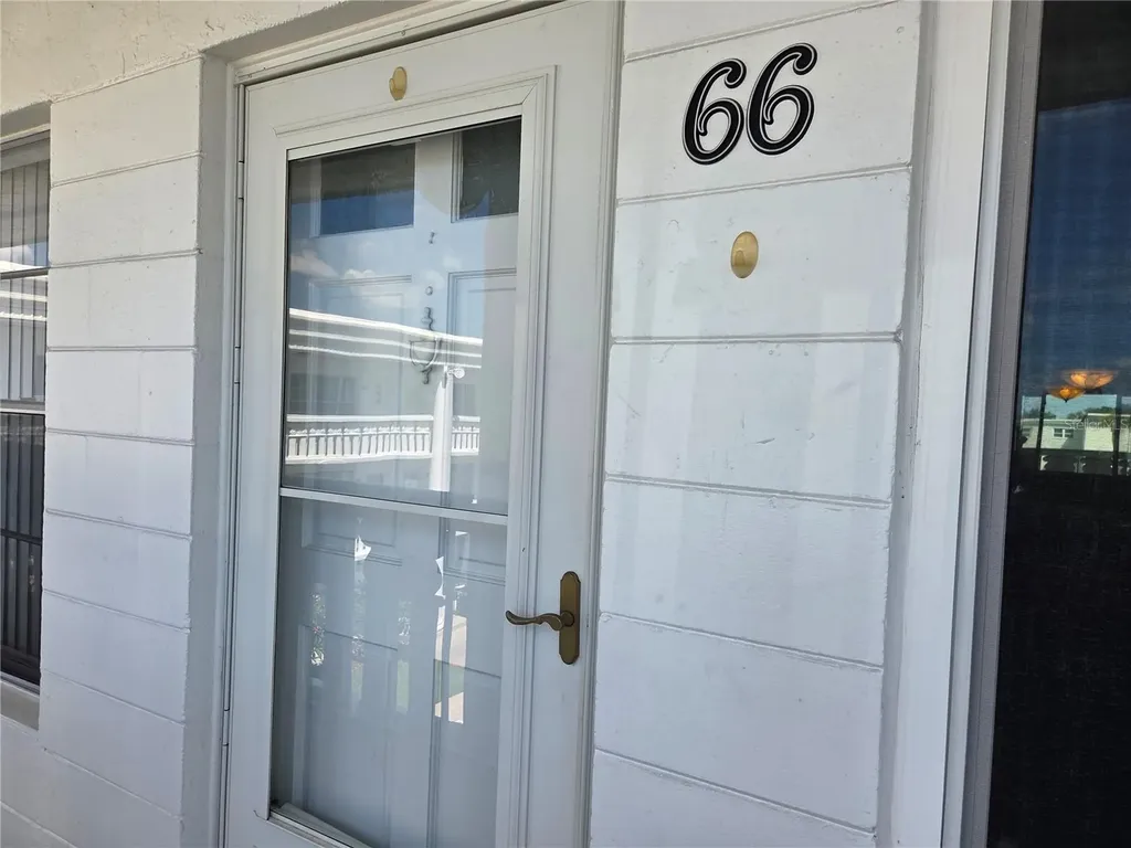 2454 Australia Way E Clearwater FL 33763