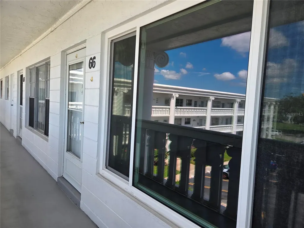 2454 Australia Way E Clearwater FL 33763