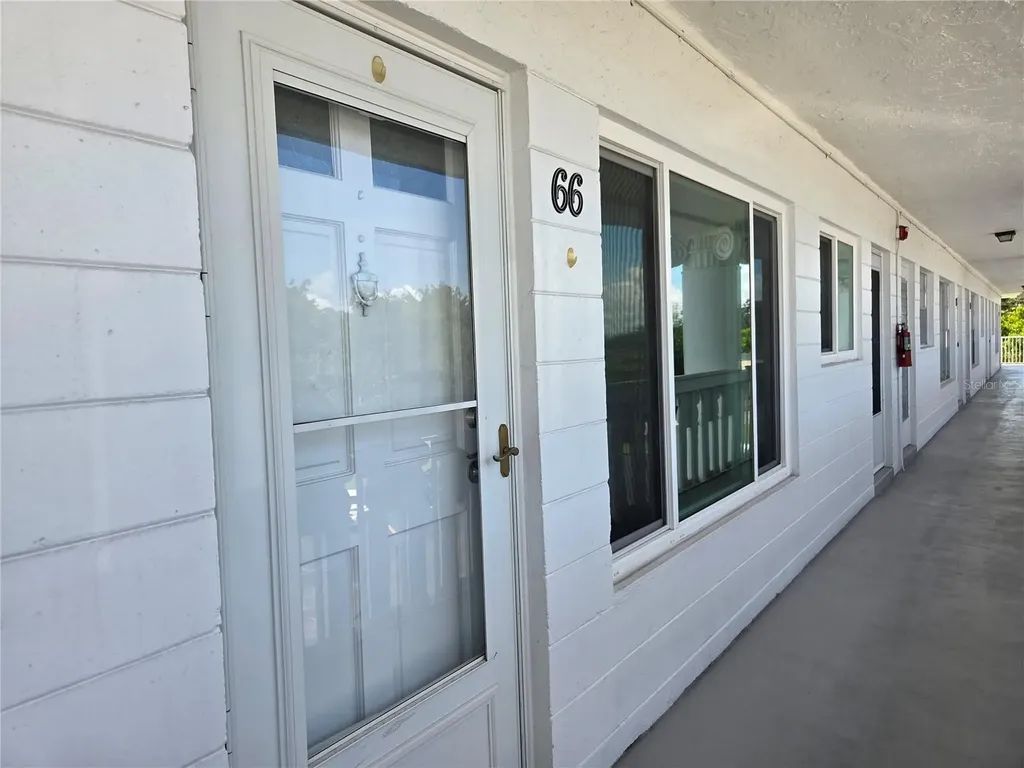 2454 Australia Way E Clearwater FL 33763