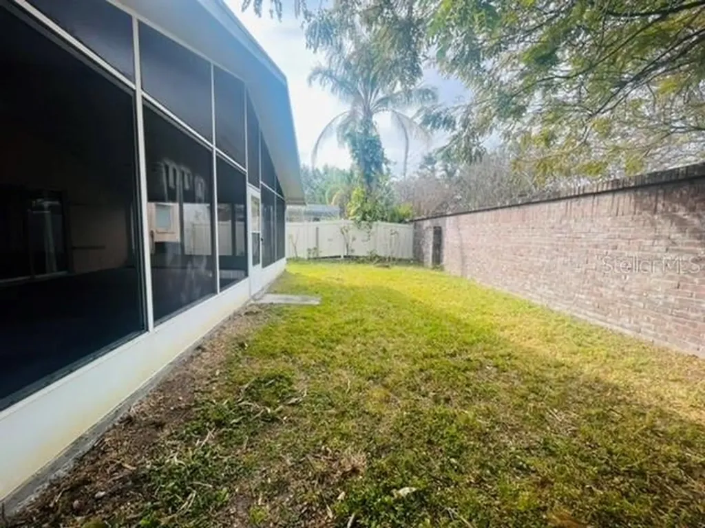 2861 Falling Tree Circle Orlando FL 32837