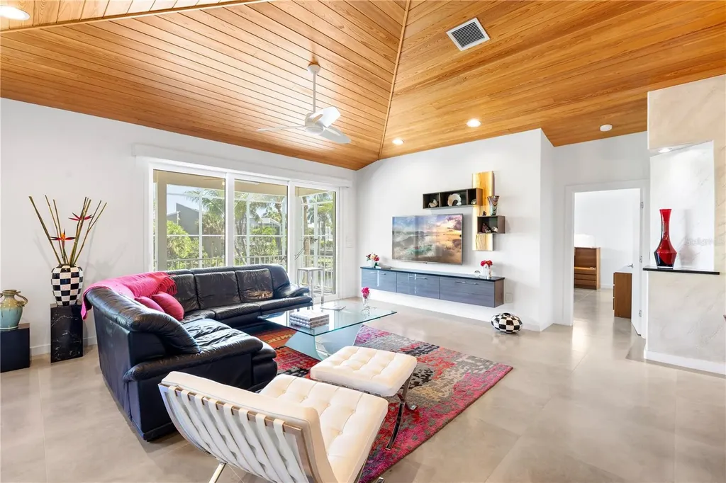 412 Treasure Boat Way Sarasota FL 34242