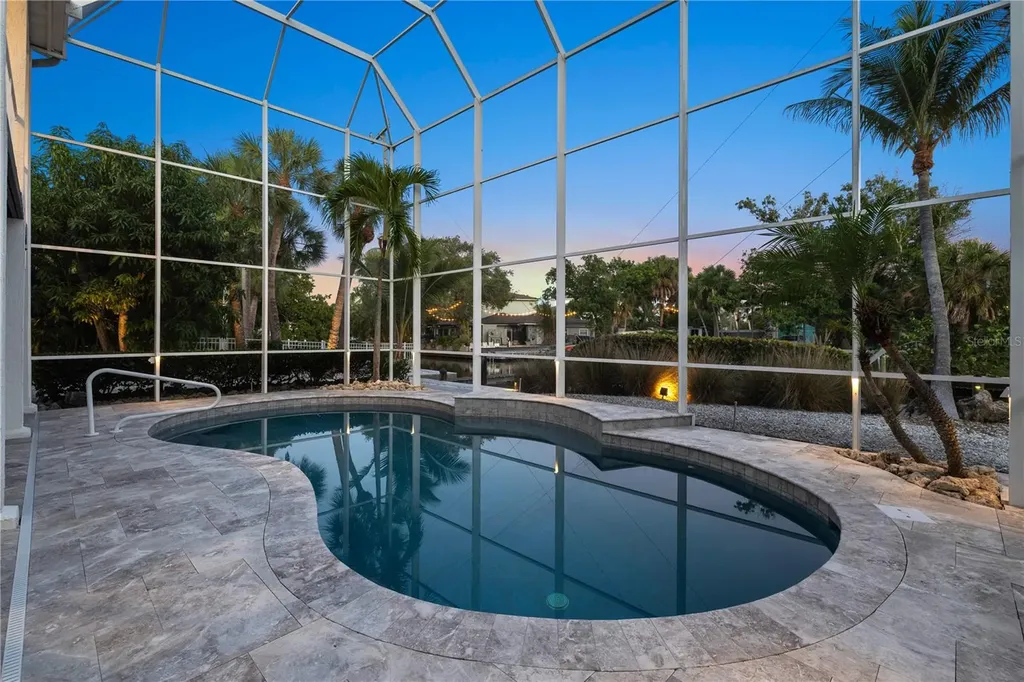 412 Treasure Boat Way Sarasota FL 34242