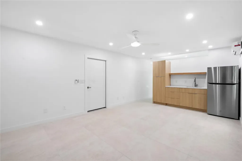 412 Treasure Boat Way Sarasota FL 34242