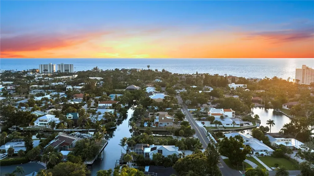 412 Treasure Boat Way Sarasota FL 34242