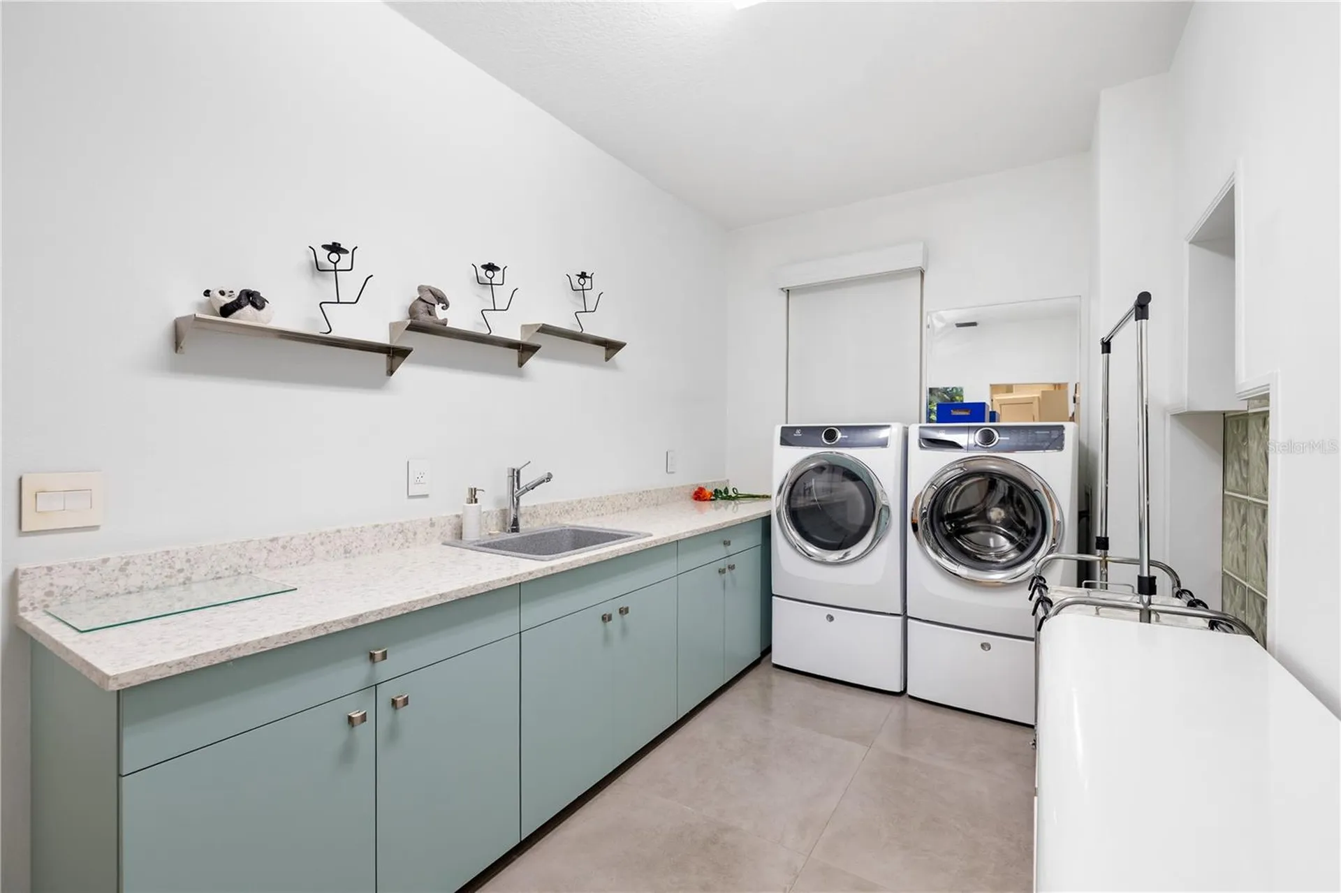 412 Treasure Boat Way Sarasota FL 34242