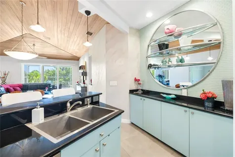 412 Treasure Boat Way Sarasota FL 34242