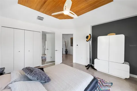 412 Treasure Boat Way Sarasota FL 34242