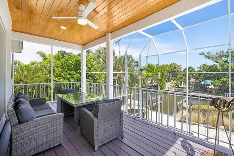 412 Treasure Boat Way Sarasota FL 34242