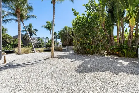 412 Treasure Boat Way Sarasota FL 34242
