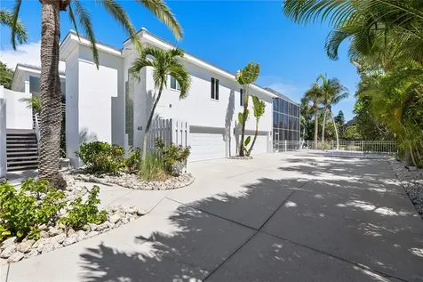 412 Treasure Boat Way Sarasota FL 34242