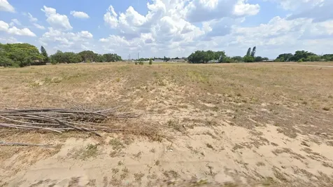 151 W 7th Street Frostproof FL 33843