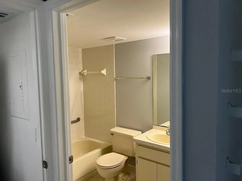 2294 Belgian Lane Clearwater FL 33763