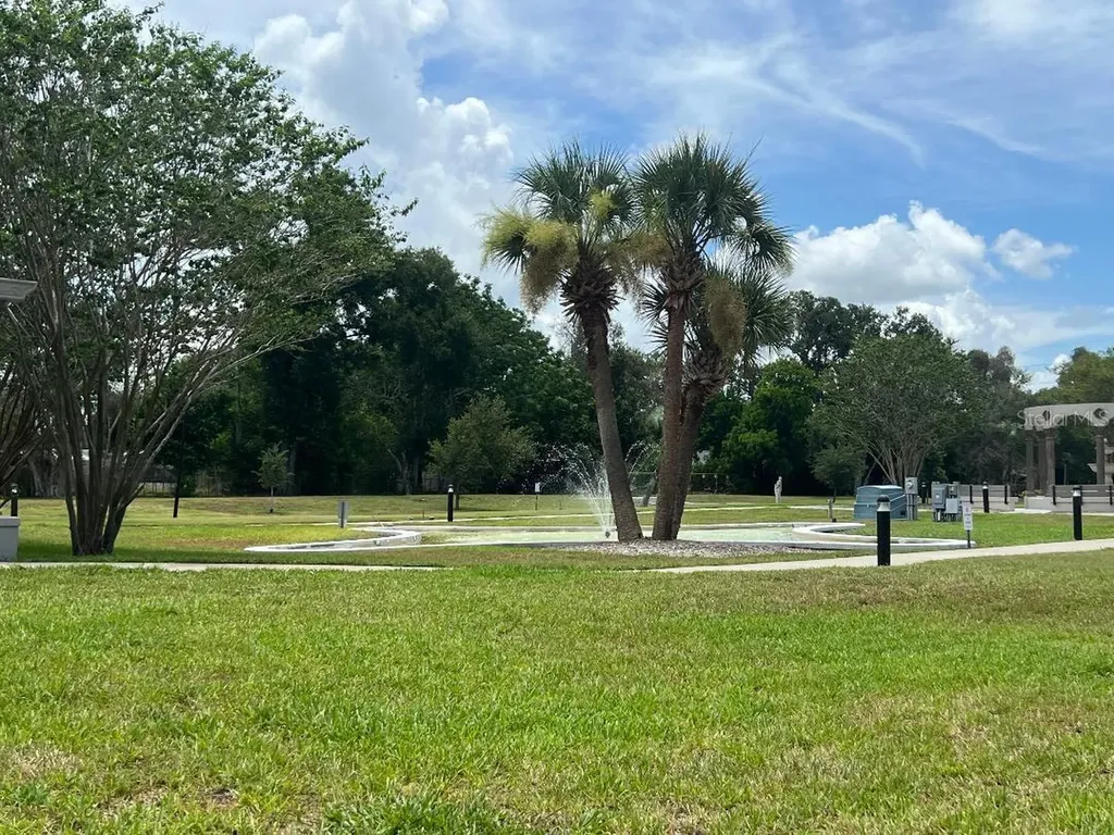 2294 Belgian Lane Clearwater FL 33763