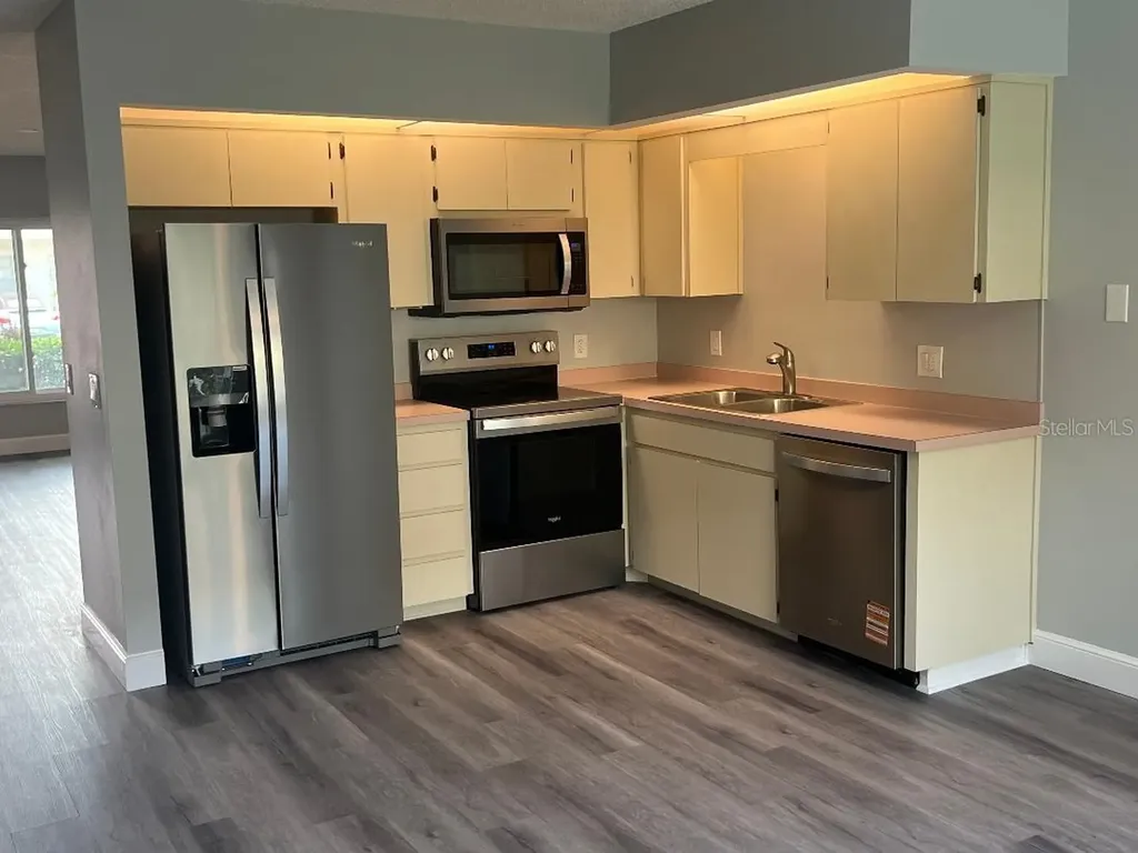 2294 Belgian Lane Clearwater FL 33763