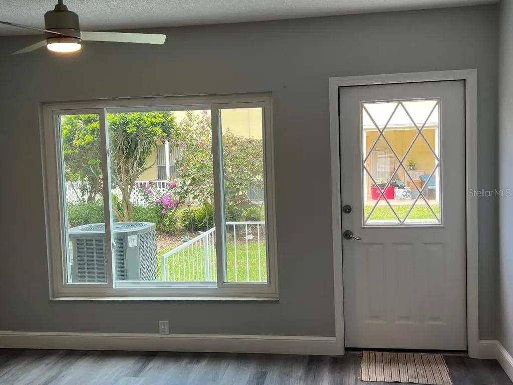 2294 Belgian Lane Clearwater FL 33763