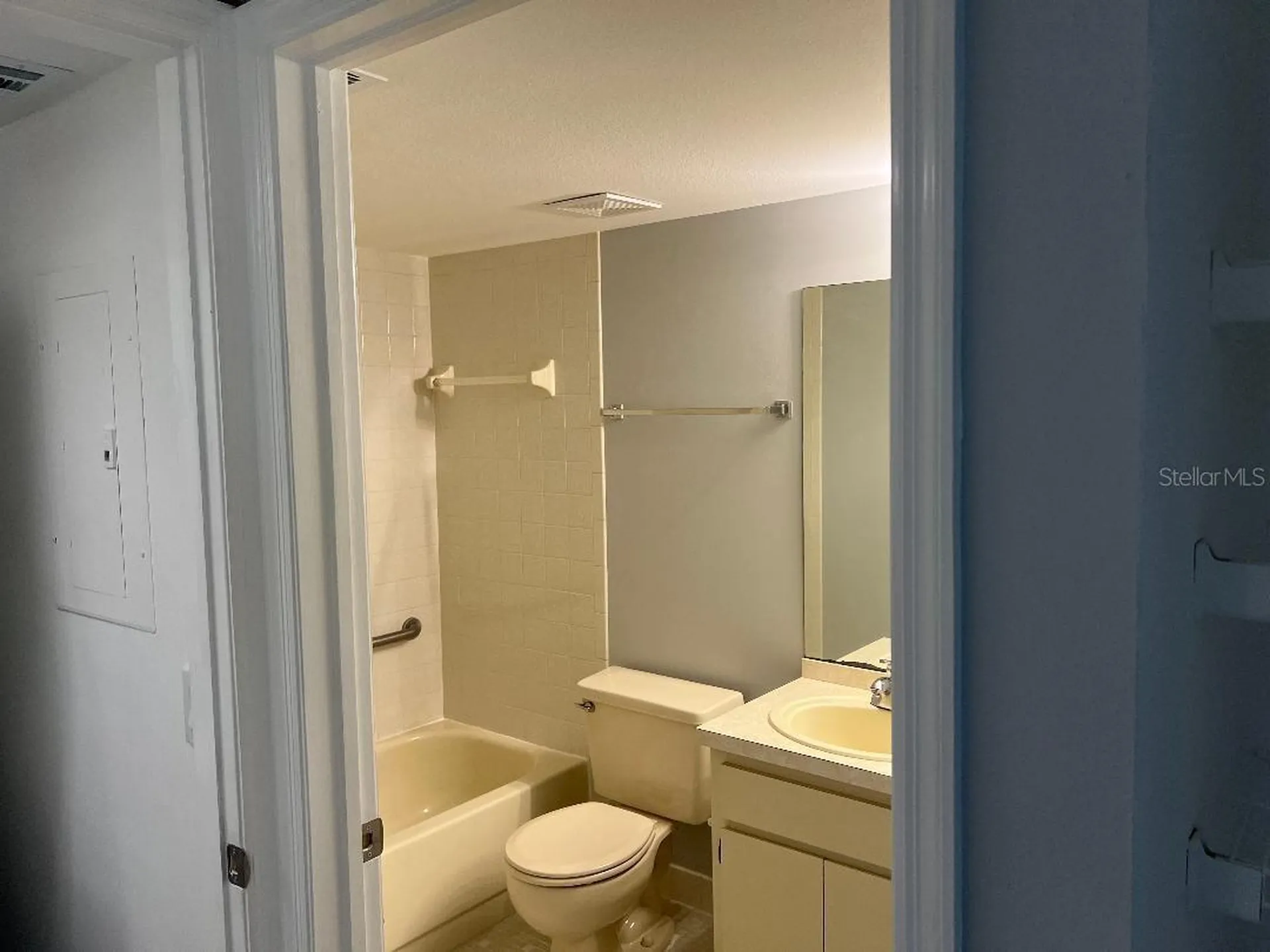 2294 Belgian Lane Clearwater FL 33763
