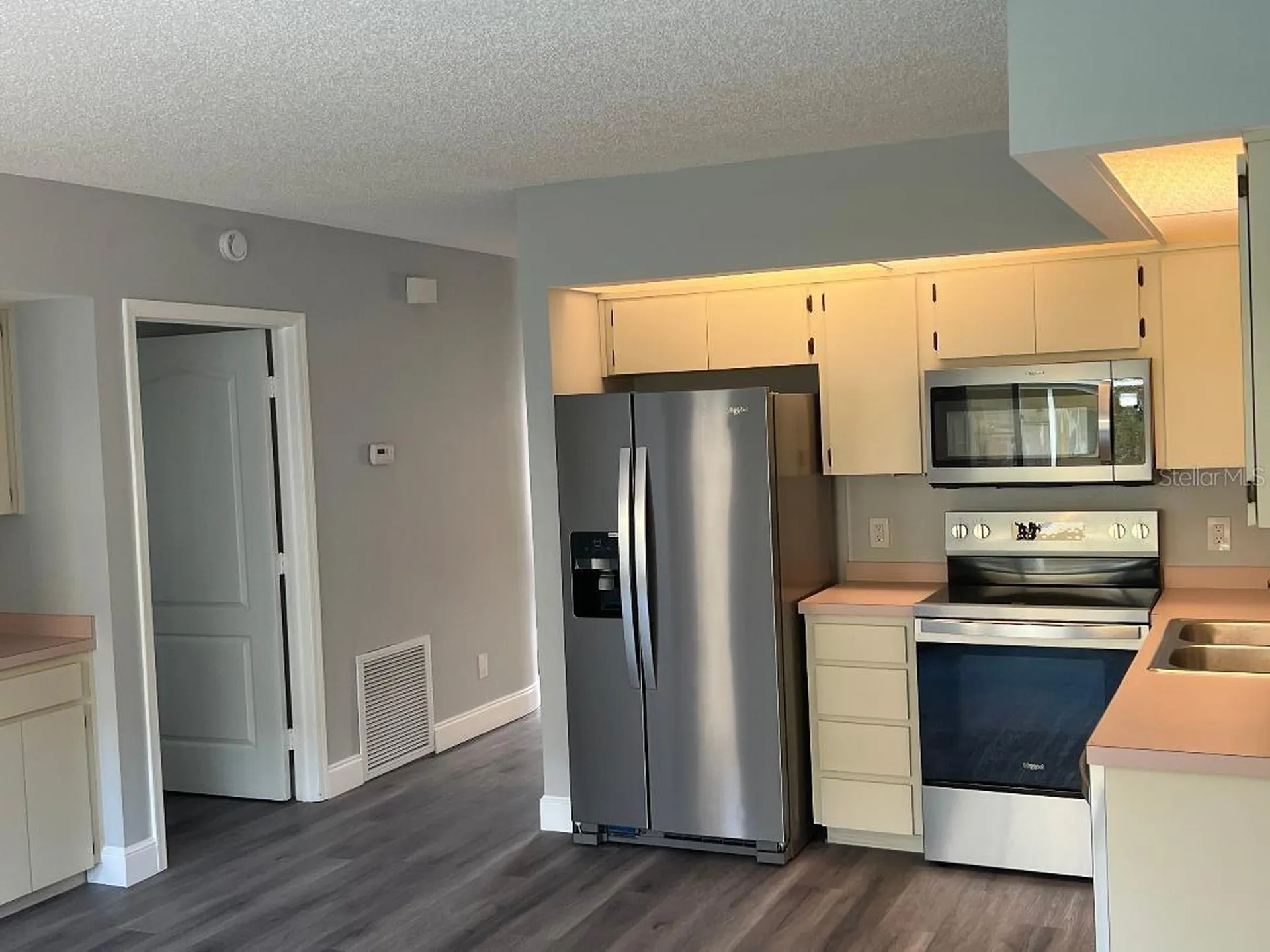 2294 Belgian Lane Clearwater FL 33763