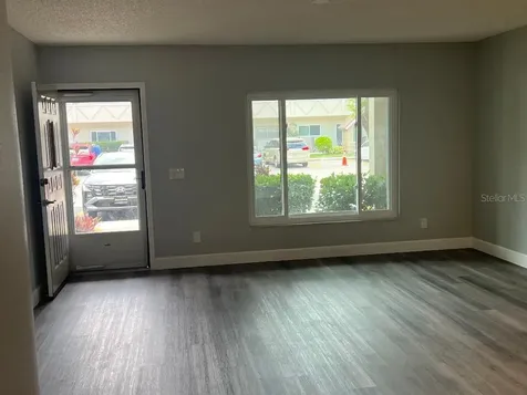 2294 Belgian Lane Clearwater FL 33763