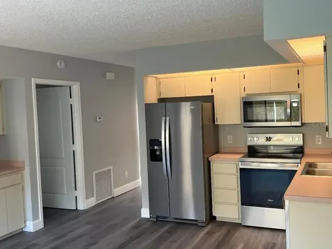 2294 Belgian Lane Clearwater FL 33763