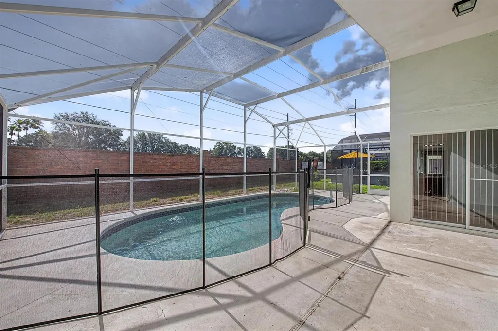 421 Holborn Loop Davenport FL 33897