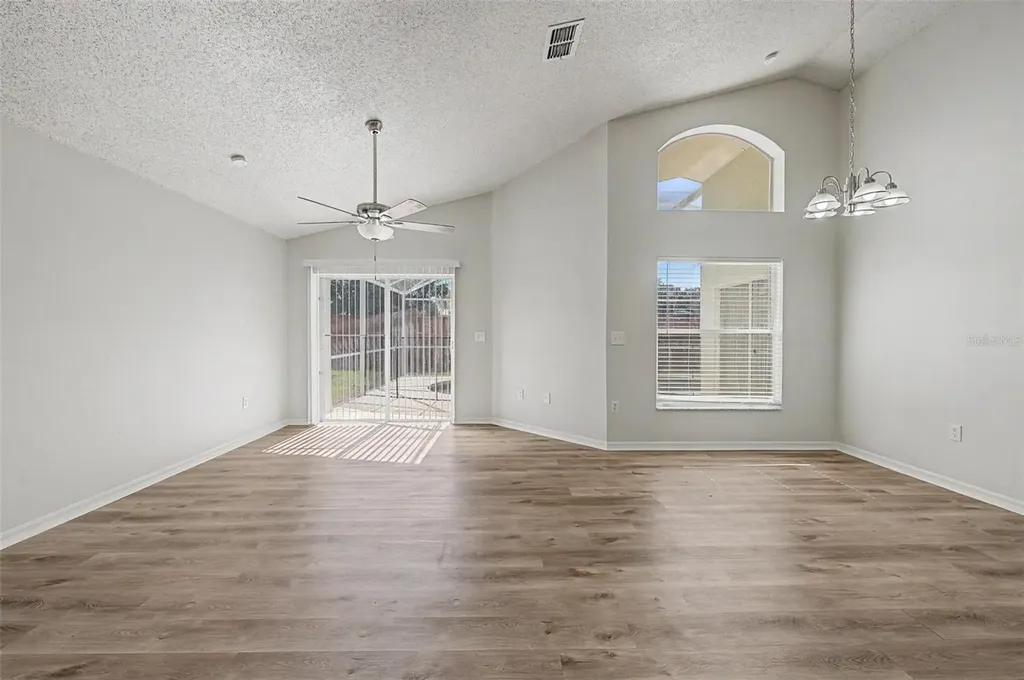 421 Holborn Loop Davenport FL 33897