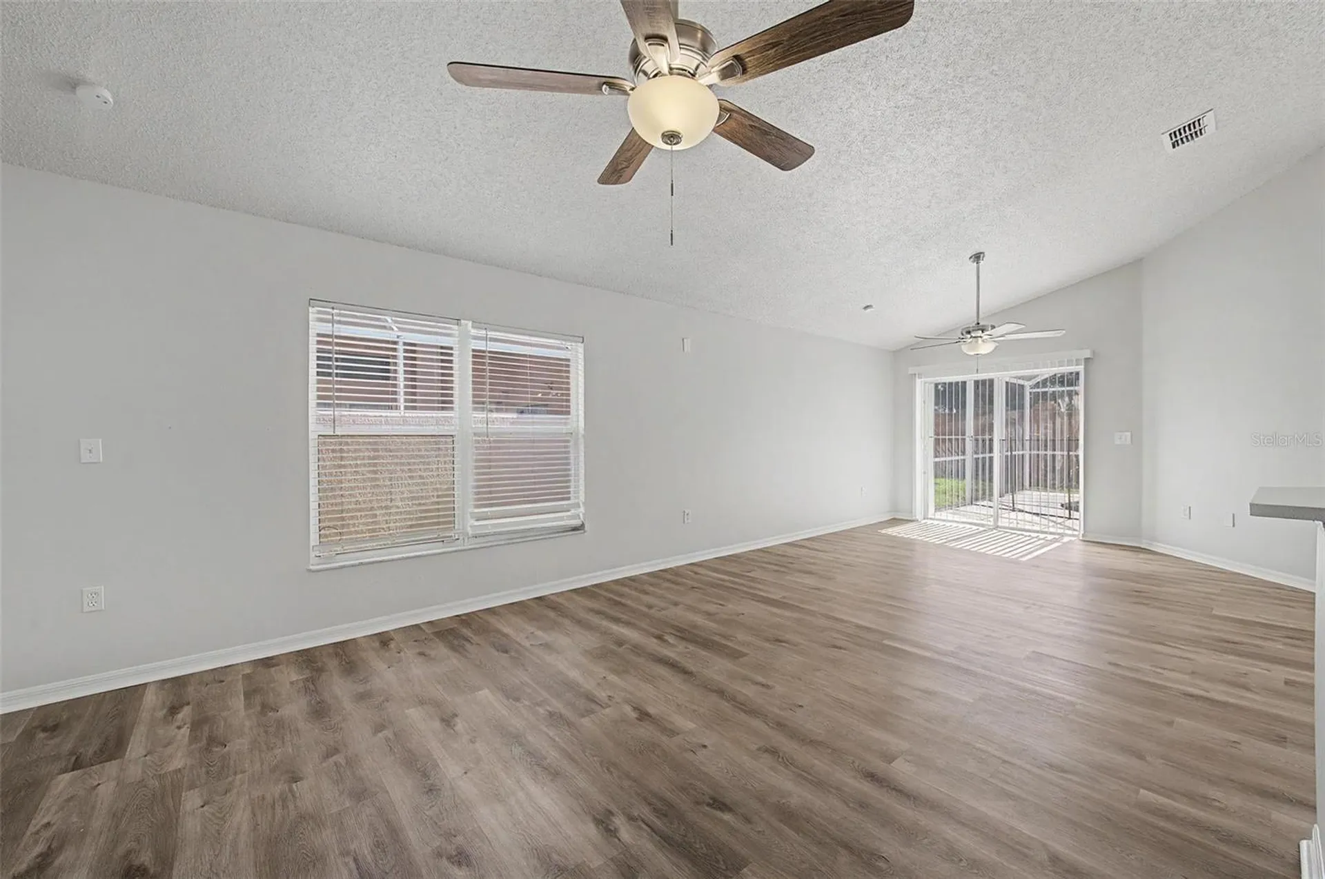 421 Holborn Loop Davenport FL 33897