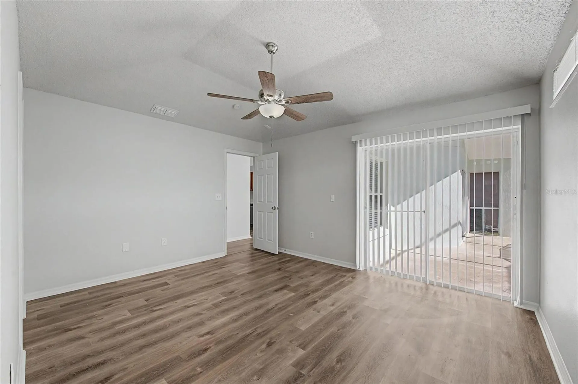 421 Holborn Loop Davenport FL 33897