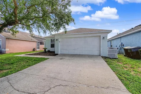 421 Holborn Loop Davenport FL 33897